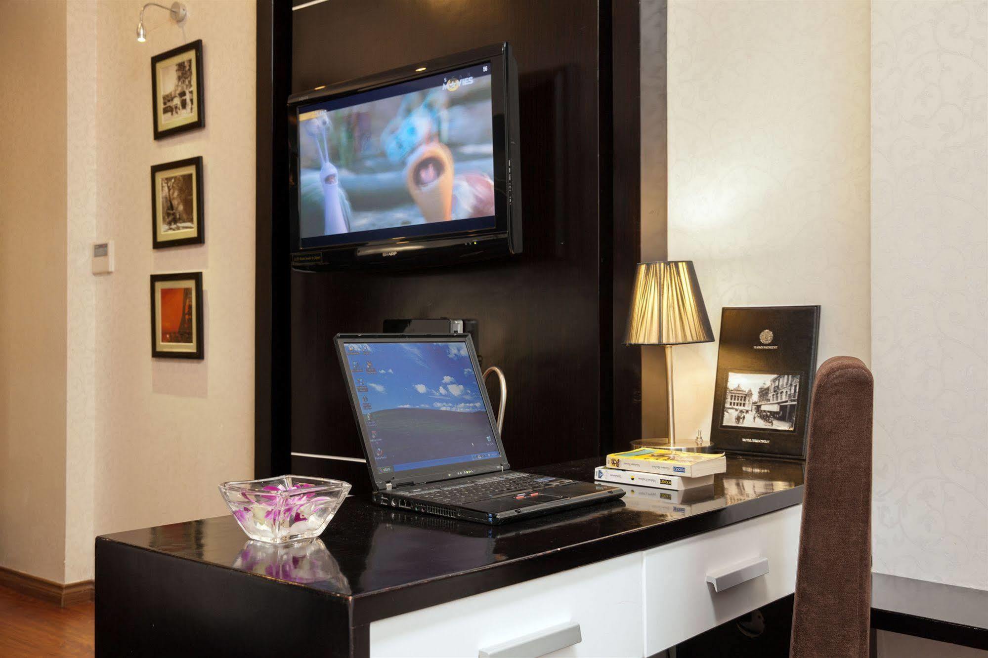Silk Central Hotel & Spa Hanoi Exterior photo