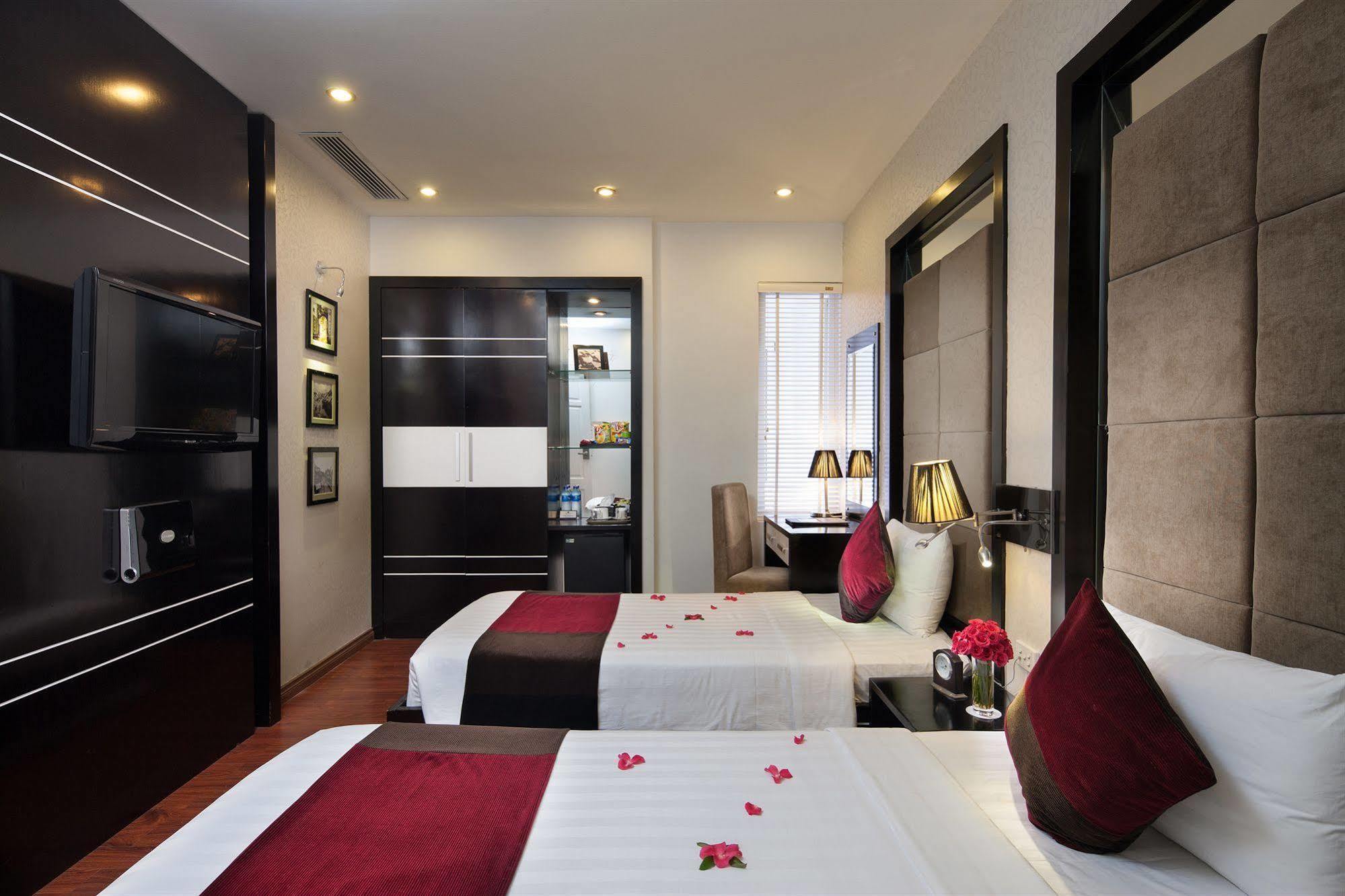 Silk Central Hotel & Spa Hanoi Exterior photo